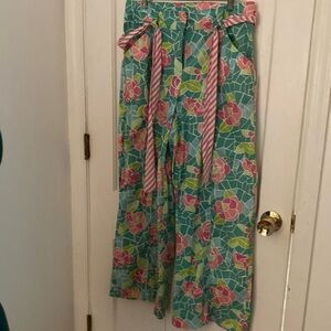 Lilly Pulitzer Wide Leg pants. 12